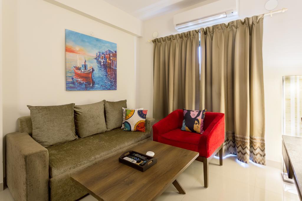 Treebo Trend Zeebo Suites Arpora Exterior foto