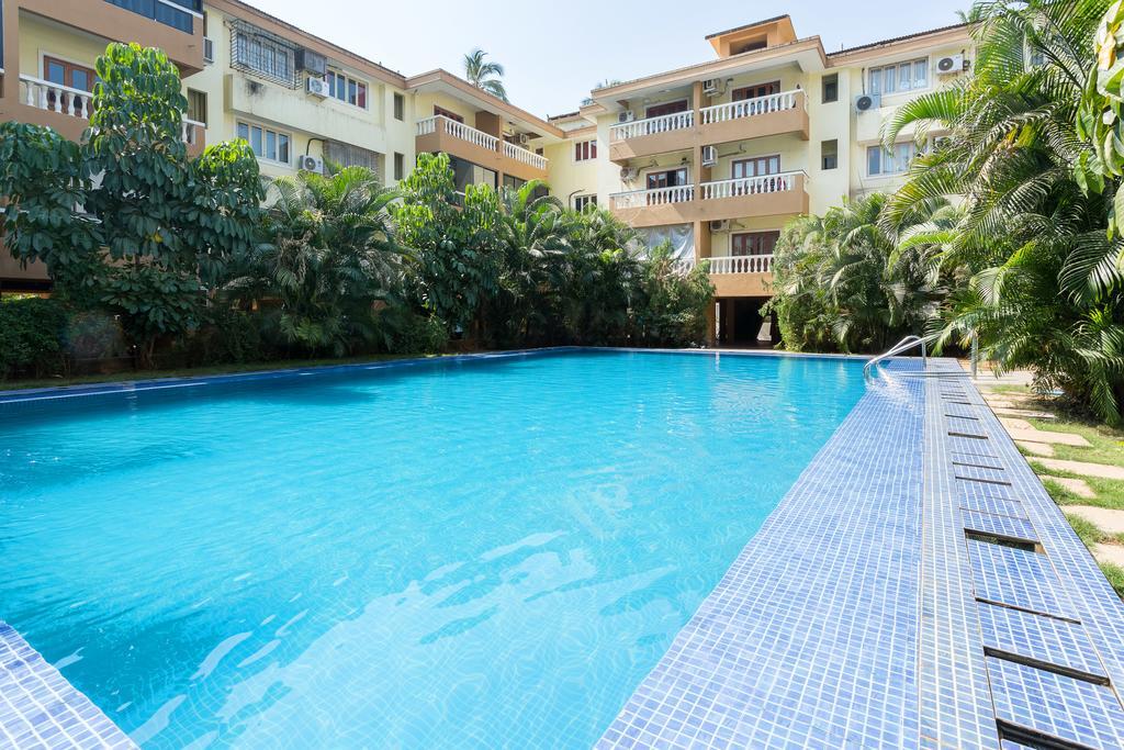 Treebo Trend Zeebo Suites Arpora Exterior foto